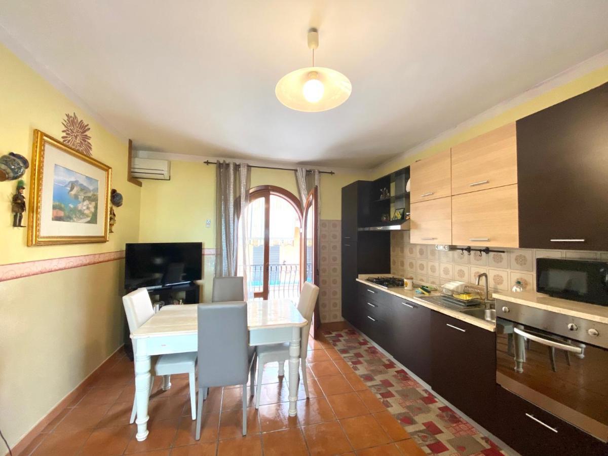 Apartments Mikros Джардини-Наксос Экстерьер фото